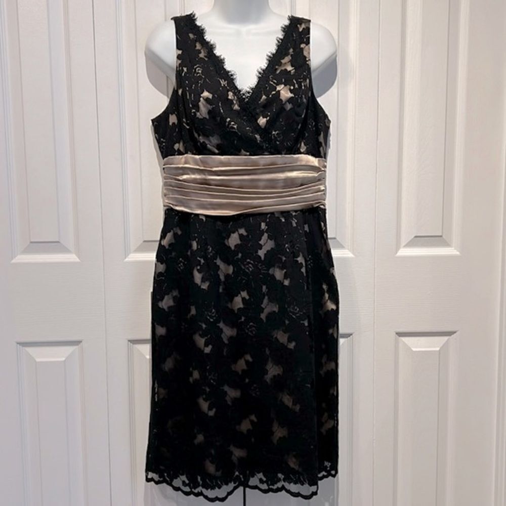 Joseph Ribkoff Black/Gold Lace Sleeveless Moire Waist‎ Midi Dress Size 10